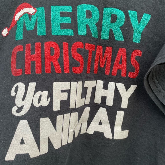 Merry Christmas ya filthy animal Home alone graphic tee - Picture 7 of 15
